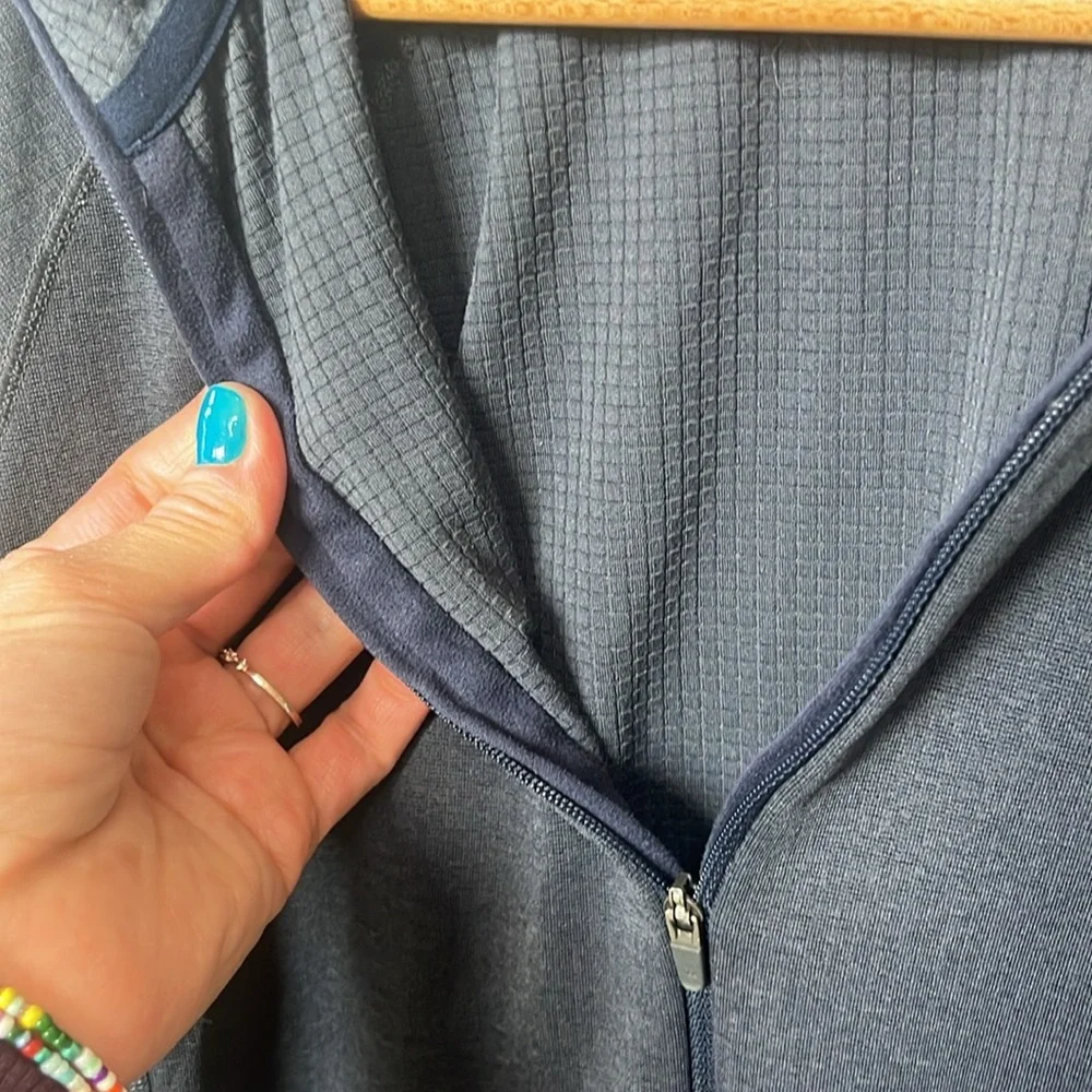 Patagonia Capilene Baselayer Zip Up Long Sleeve Top Gray size Medium - Picture 6 of 11
